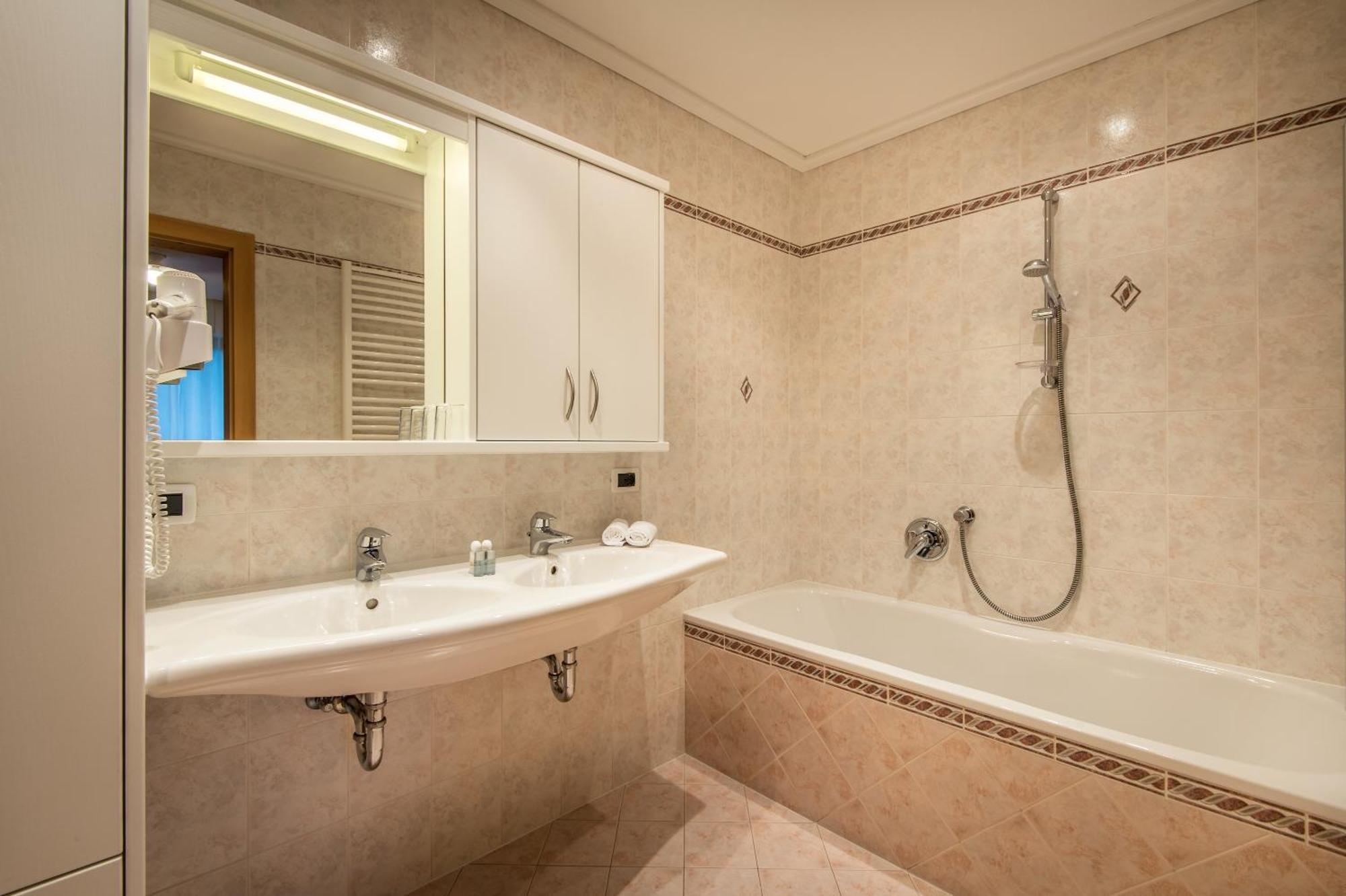 Chalet Prades Dolomiti Lodges 라 비야 외부 사진