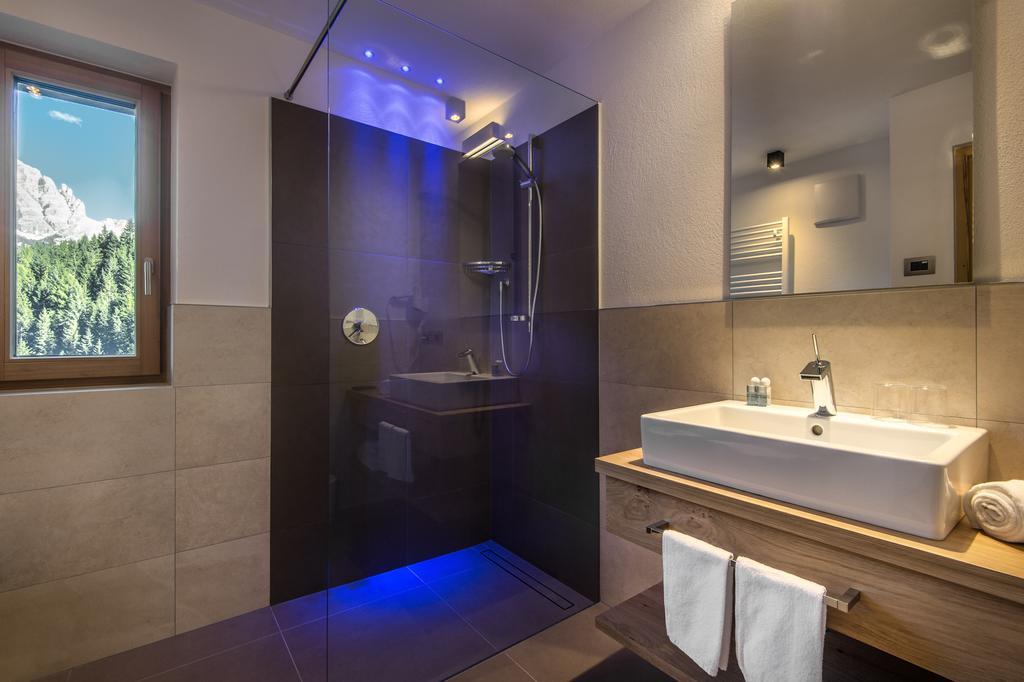 Chalet Prades Dolomiti Lodges 라 비야 객실 사진