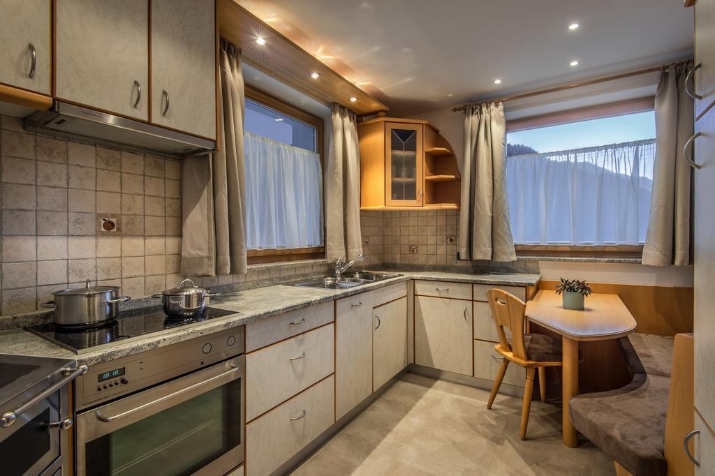 Chalet Prades Dolomiti Lodges 라 비야 객실 사진